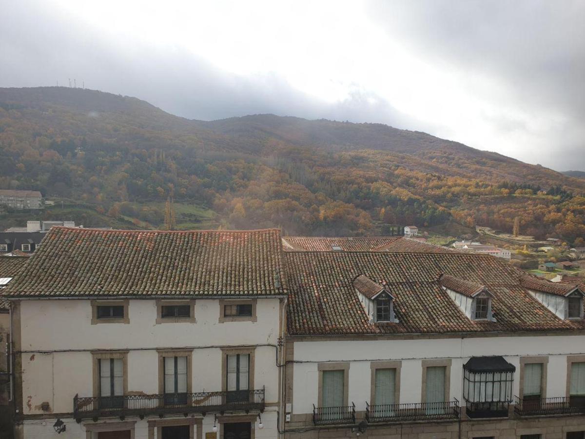 Portales De Pizarro Apartment Bejar Bagian luar foto